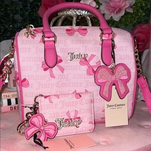 🩷🍒 SOLD Juicy Couture Pink Bows Simply Sweet Satchel